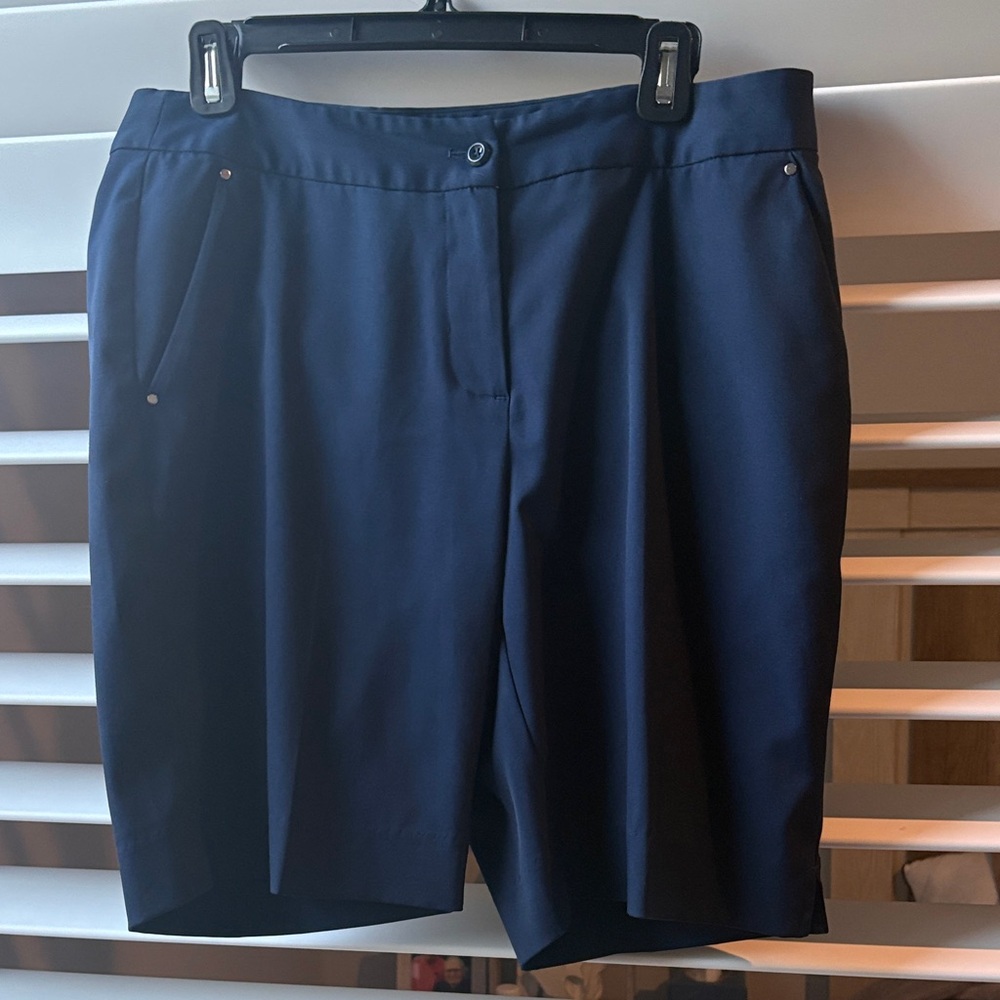 Greg Norman Women's Navy Blue Chino Pleated Polyester Spandex Golf; Sz: 8; EUC
